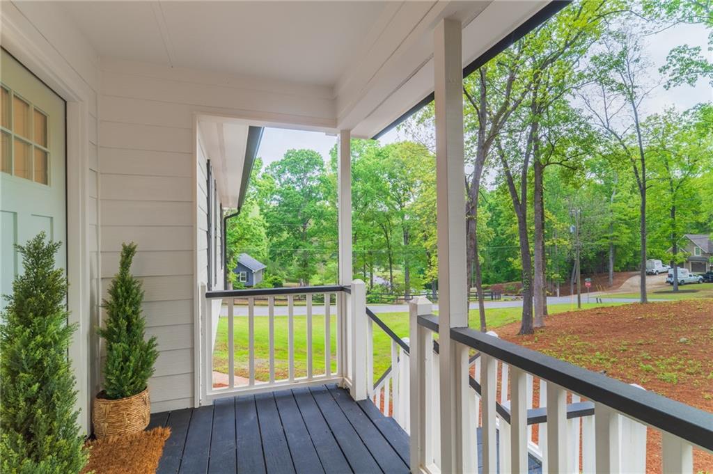 607 Hickory Creek Lane, Woodstock, Georgia image 13