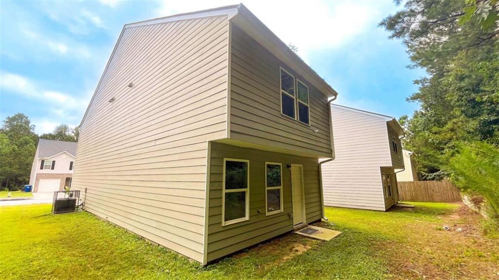 2565 Wood Bend Lane