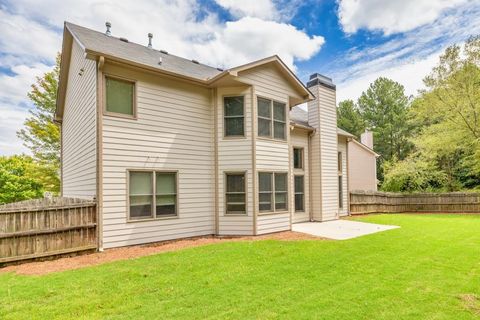 A home in Dacula