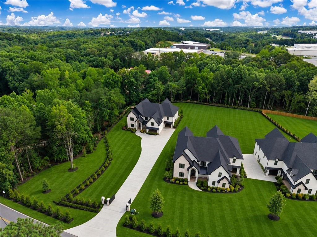 3275 Smithtown Road
