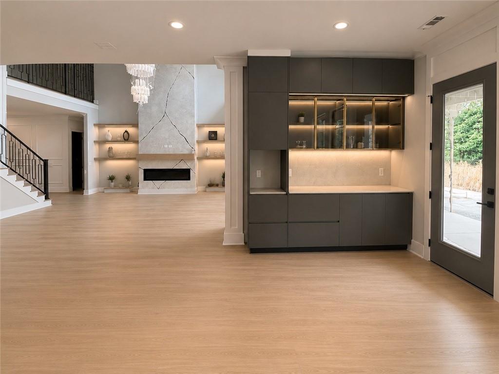 3275 Smithtown Road