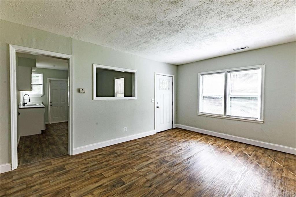 1361 Byrere Terrace SW