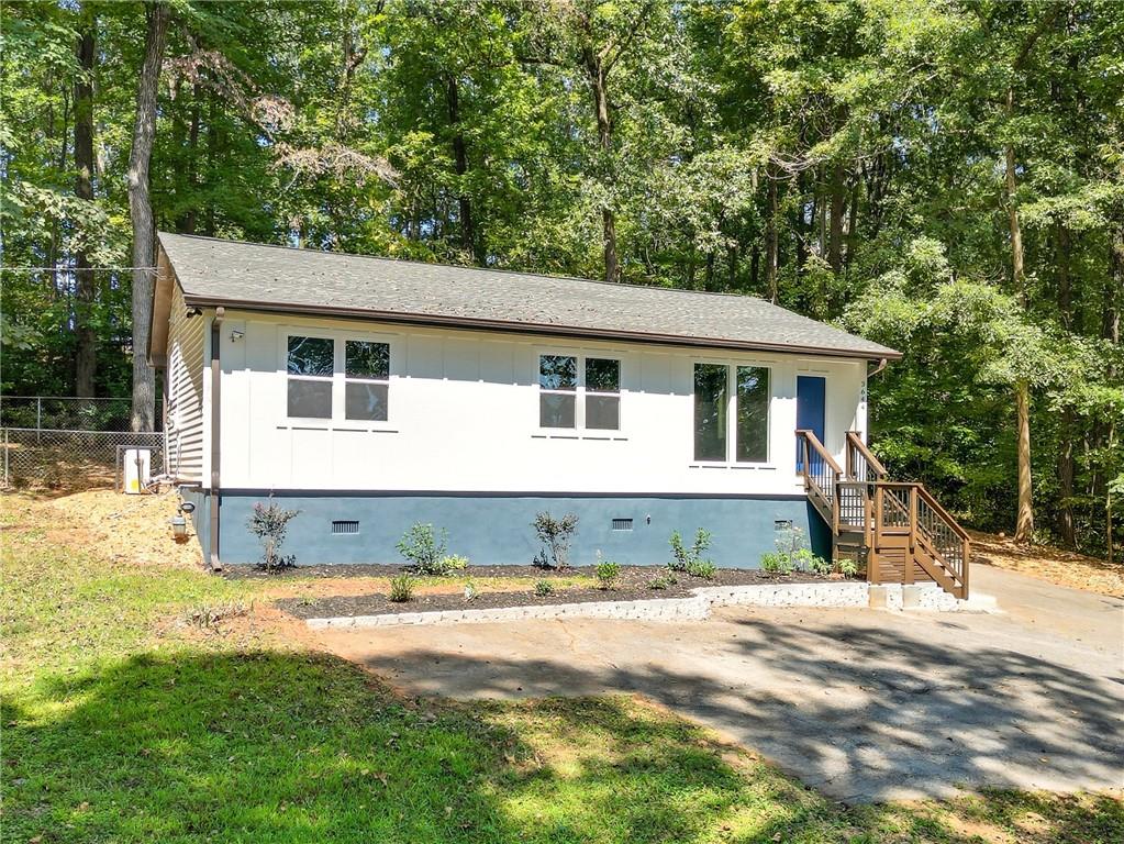 3644 Bouldercrest Road