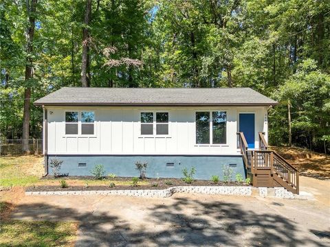 3644 Bouldercrest Road Ellenwood GA 30294