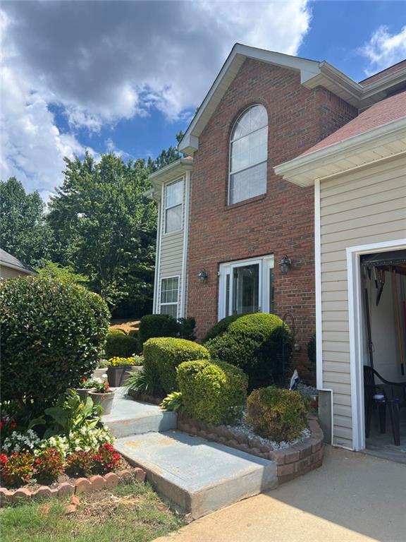 717 Conisburgh Court