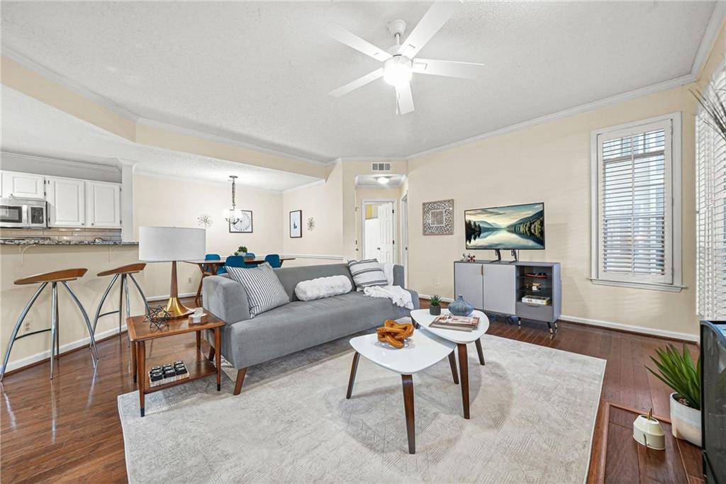 1315 Mcgill Park Avenue NE