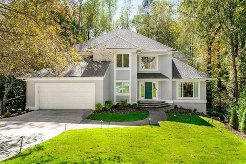 230 Skidaway Court Johns Creek GA 30022