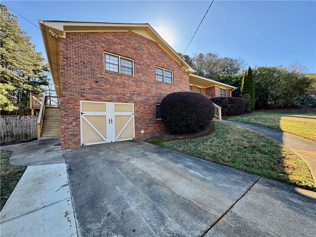 30 Shallowford Road NE