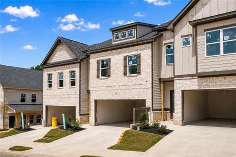 Townhouse For Sale - 4355 Fern River Bend #34<br/> Norcross, GA 30093