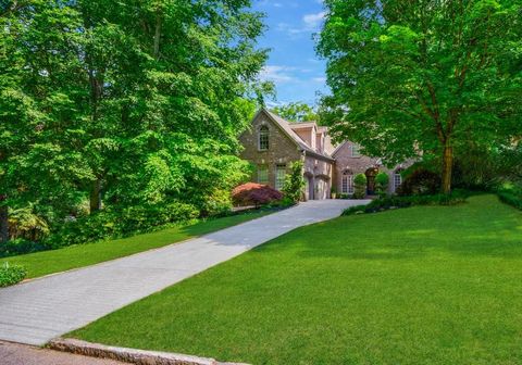 Photo of 1255 Beech Haven Road N, Atlanta, GA 30324 (MLS # 7672096)