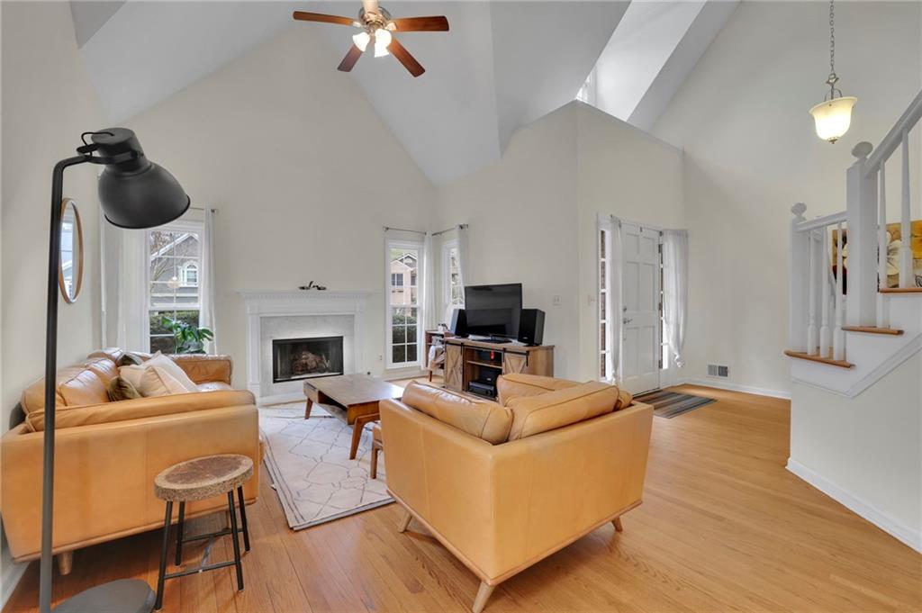 1543 Laurel Park Circle NE