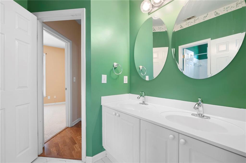 4955 Kingsbridge Court, Powder Springs, Georgia image 23