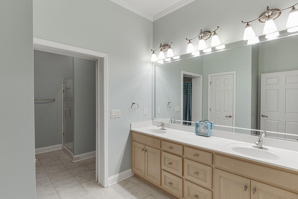 5995 Lanier Heights Circle, Buford, Georgia image 43