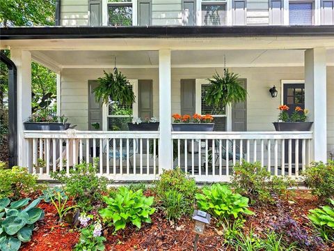 Homes For Sale - 5601 Tunbridge Wells Road<br/> Lithonia, GA 30058