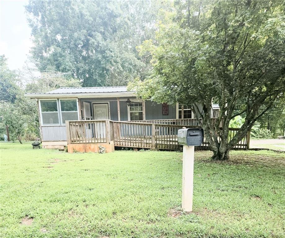 Border of Dallas & West Marietta! This home offers incredible potential at a rock-bottom price! Property needs some TLC and is being sold as is — perfect for cash buyers looking for a great deal. Due to updates needed, it may not qualify for FHA, VA financing. Currently occupied. Bring your best offer today and let's close ASAP!