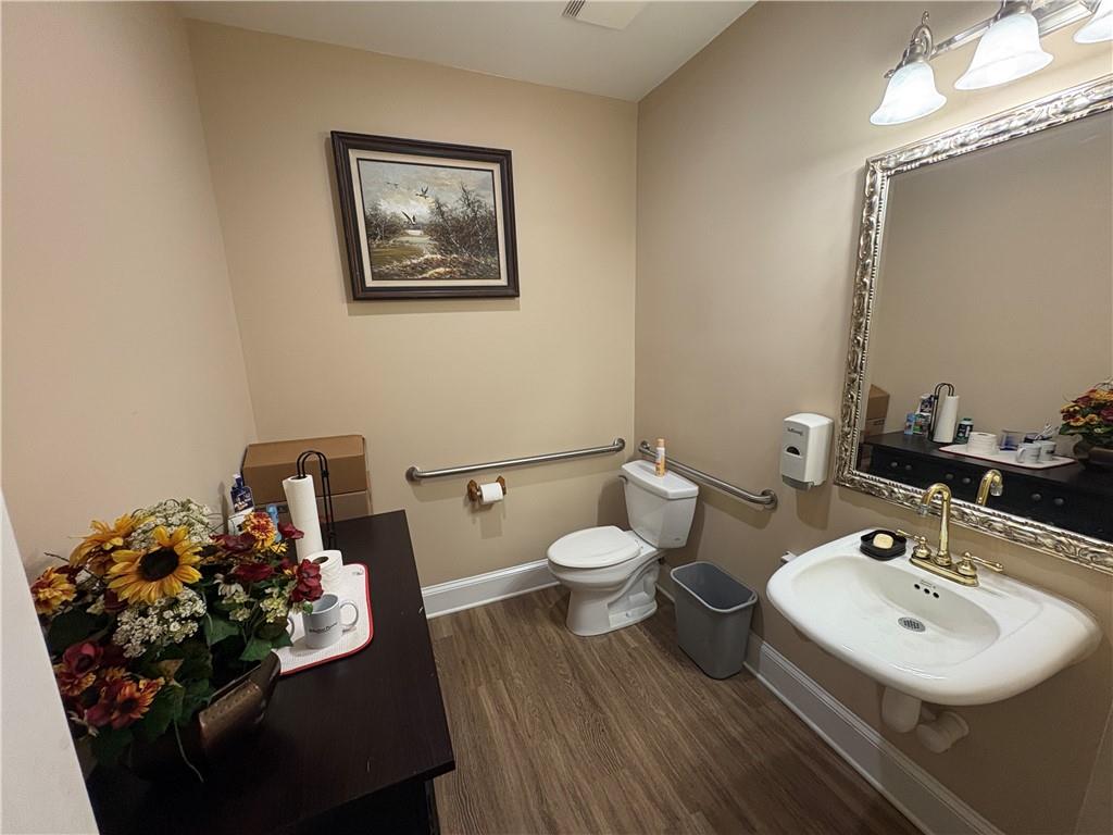 3460 Summit Ridge Parkway 404