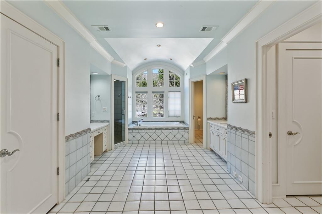 Country Club Of The South - Residential