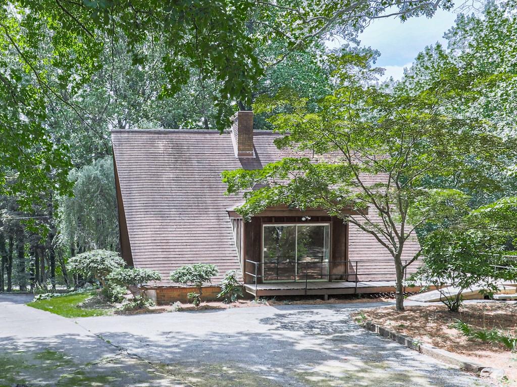 1467 Shiloh Trail East NW