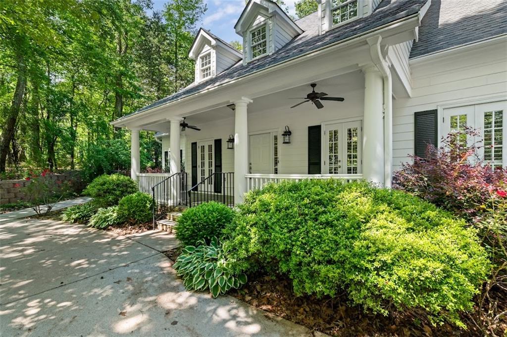 2058 Sewanee Court