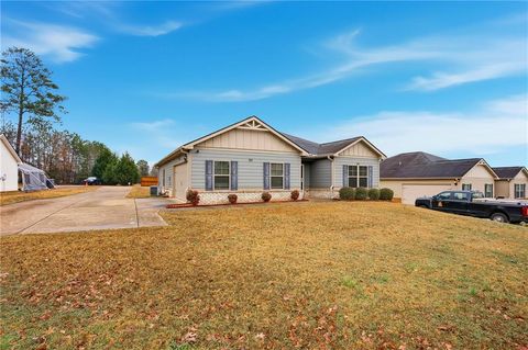 Homes For Sale - 6968 New Dale Road<br/> Rex, GA 30273