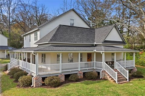 Homes For Sale - 235 Old Canton Road<br/> Ball Ground, GA 30107