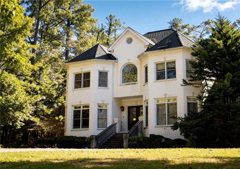 Homes For Sale - 3930 Demooney Road<br/> Atlanta, GA 30349