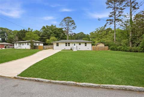Homes For Sale - 3177 Woodlynne Way<br/> Atlanta, GA 30340