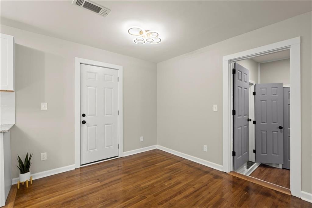 3460 Fairlane Drive, Atlanta, Georgia image 9