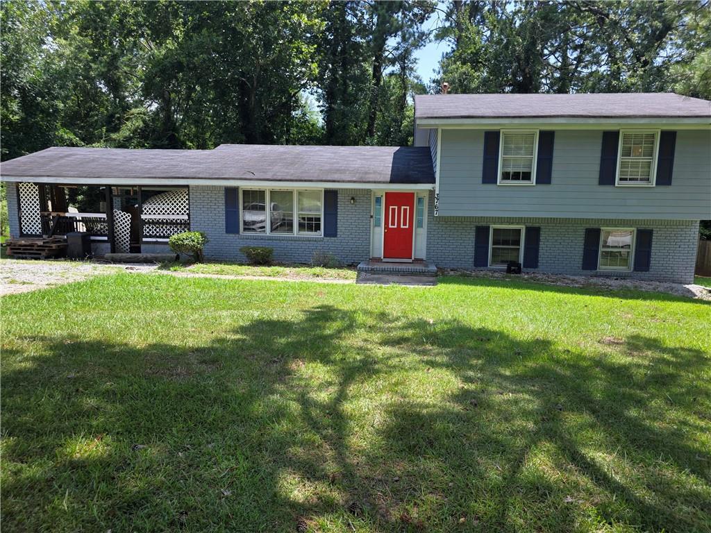 Opportunity Awaits in Decatur! This 4-sided brick split-level home is full of potential and sits on a large lot in a well-maintained community. Featuring 3 bedrooms, 2 bathrooms, and a fenced backyard with an open patio, this property offers great bones for the right buyer ready to bring it back to life with some TLC. The home will need moderate renovations, including a new roof, gutters, driveway, and updates to the doors and patio area. With the right vision, this home can be transformed into a beautiful primary residence or investment property. Enjoy being close to local parks, schools, shopping, and easy access to major interstates, making commutes and errands a breeze.
Investor Financing Available! Hard money loan options are available for qualified investors, offering the potential to purchase this property with little to no out-of-pocket cost. This is a great opportunity for those looking to fix and flip or hold as a long-term rental without tying up their own capital. Serious inquiries only—please email for details and loan terms.
Whether you're an investor or homeowner looking for a project, this is your chance to buy into a desirable location at a great value. Don’t miss out!
Highest and best offers due by Wednesday, August 6, 2025, at 5:00 PM. No blind offers.