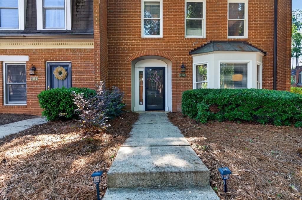 4182 Fernsberry Court