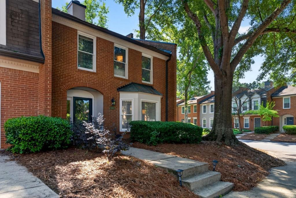 4182 Fernsberry Court