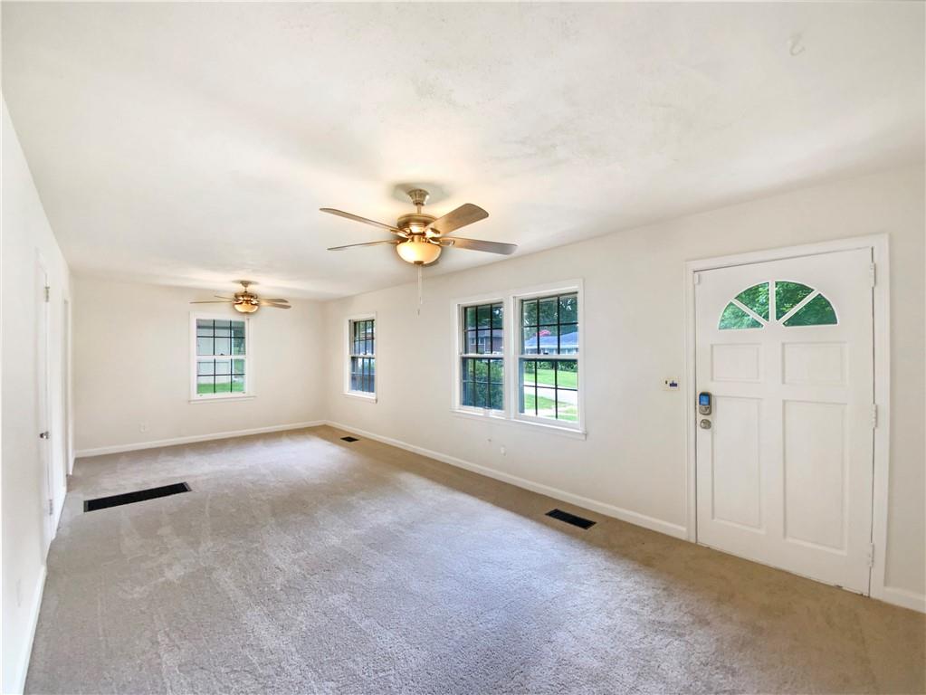 828 Pinevalley Drive