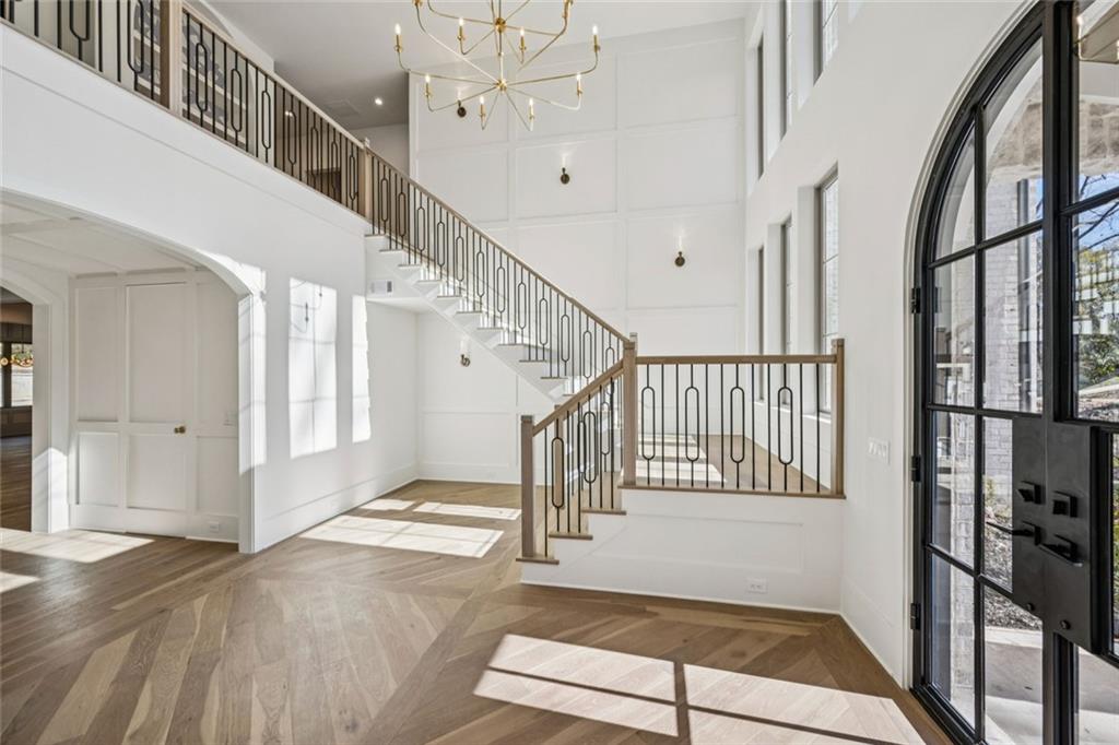 2854 N Thompson Road NE