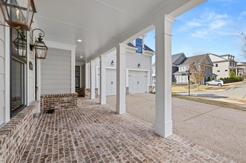 1005 Coleman Place Drive, Roswell, Georgia image 3