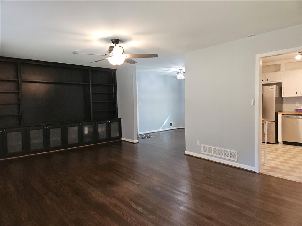 3175 Foxwood Trail SE