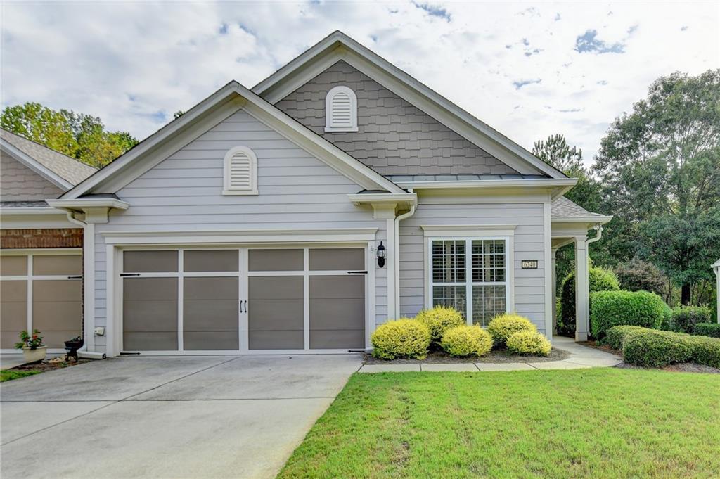 6240 Longleaf Drive, Hoschton, Georgia image 1