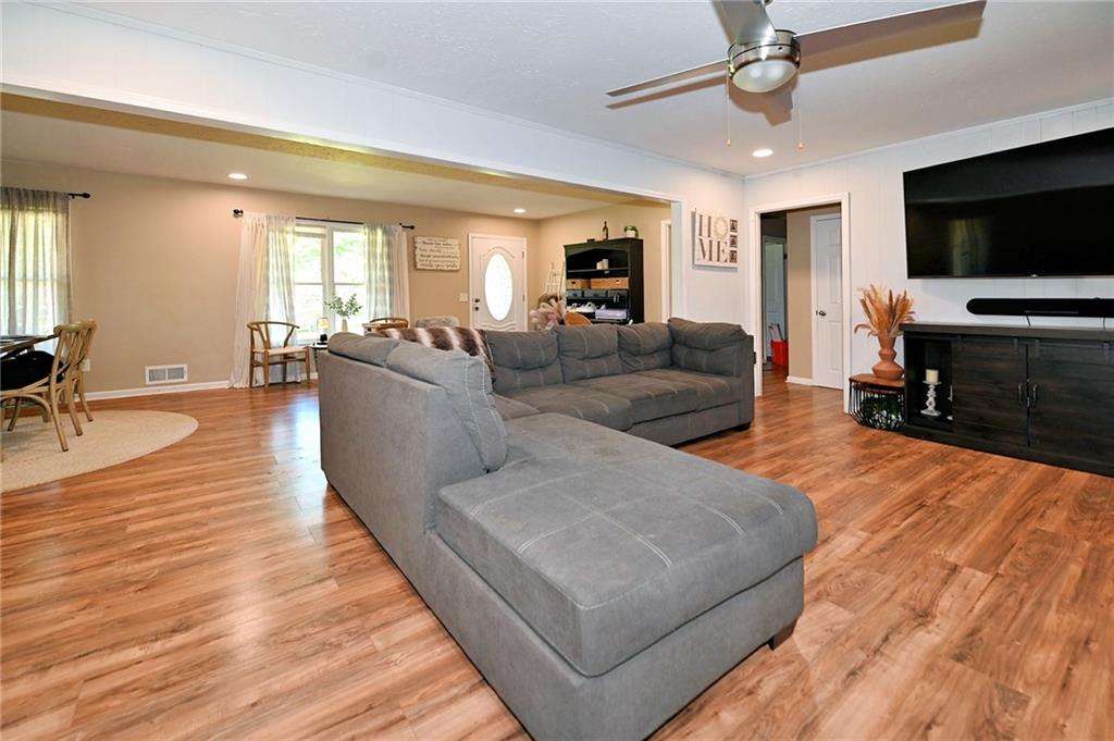 4416 Tara Drive, Oakwood, Georgia image 14