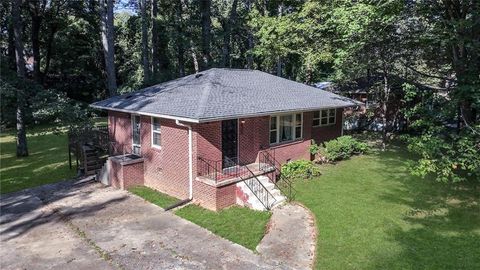 A home in Forest Park