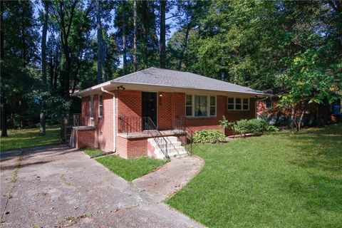 A home in Forest Park