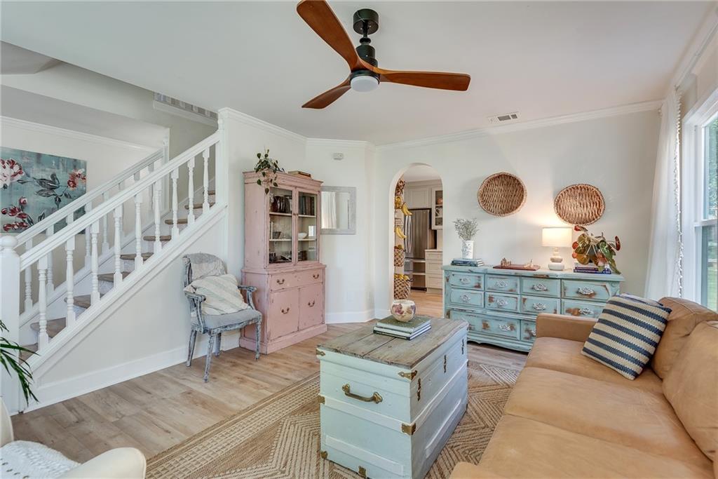2802 Royal Bluff