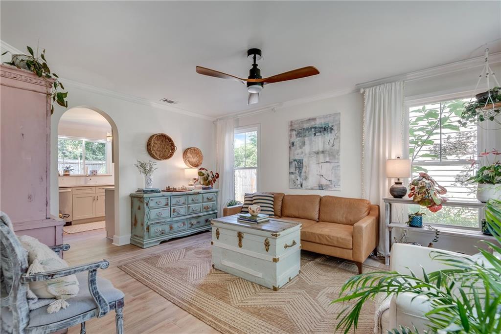 2802 Royal Bluff