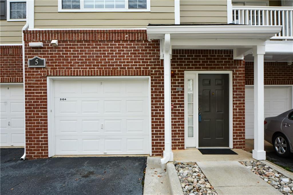 5104 Woodland Lane