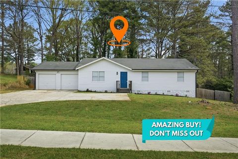 Homes For Sale - 4954 Browns Mill Road<br/> Lithonia, GA 30038