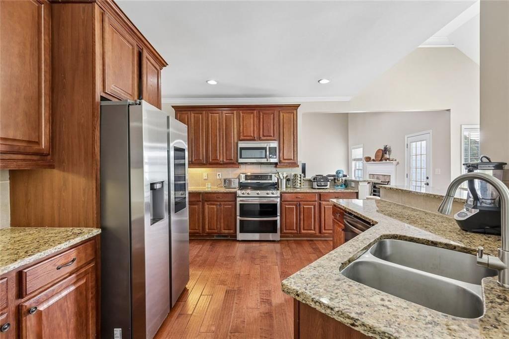 2100 Apalachee Trail