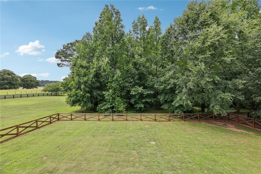 2100 Apalachee Trail
