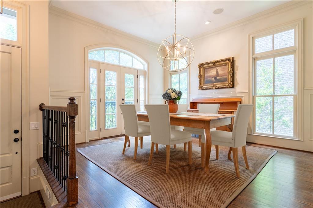 3560 Roswell Road NW 57