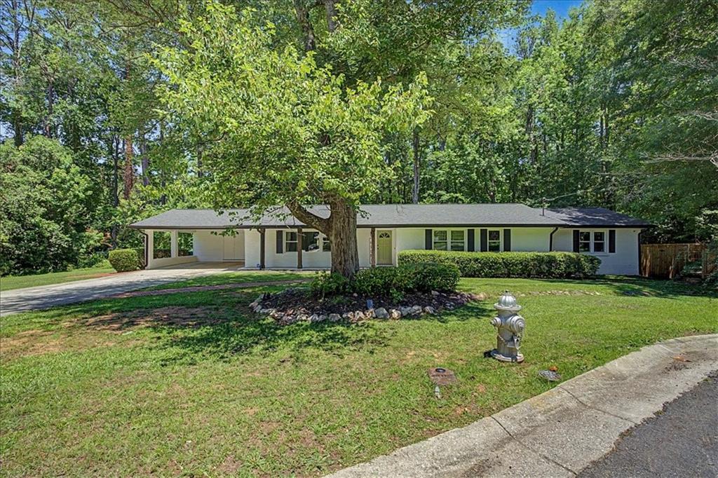 2718 Pine Grove Court