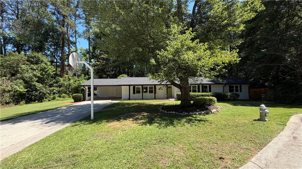 2718 Pine Grove Court