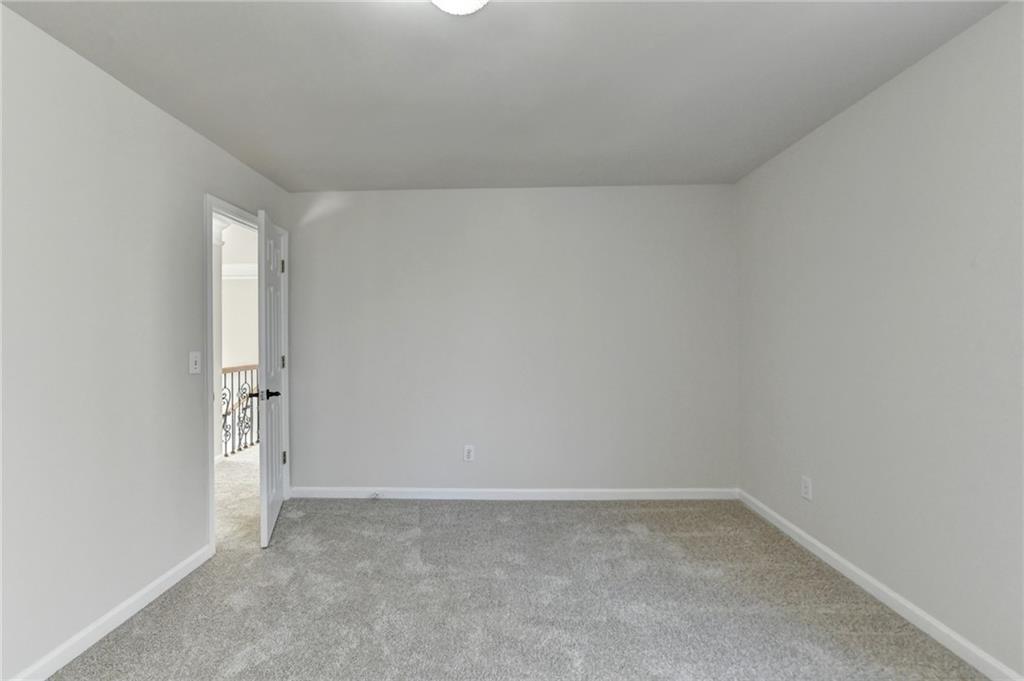St.Charles Square - Residential