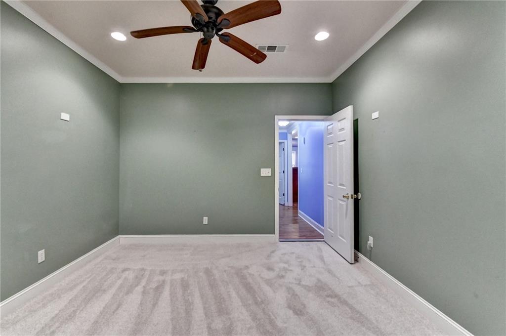 St.Charles Square - Residential